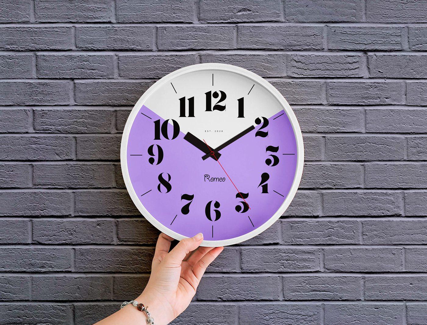 Free Wall Clock Mockup PSD 